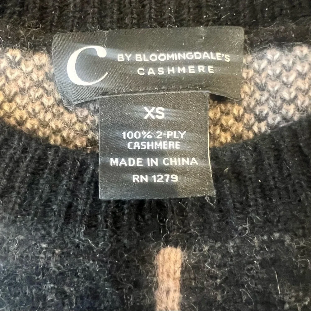 100% Cashmere Sweater C by Bloomingdale’s Black Tan Plaid Jaquard Crewneck XS - Picture 4 of 6